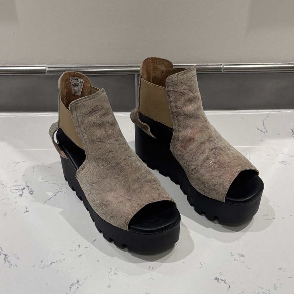 Chunky Italian Made Women’s Shoe